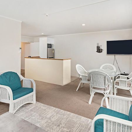 Waterfront Apartments Whitianga Exterior foto