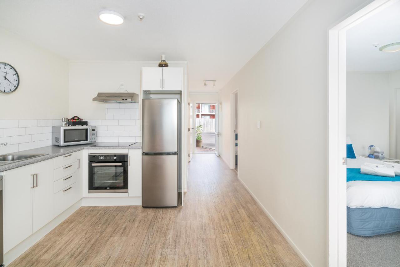 Waterfront Apartments Whitianga Exterior foto