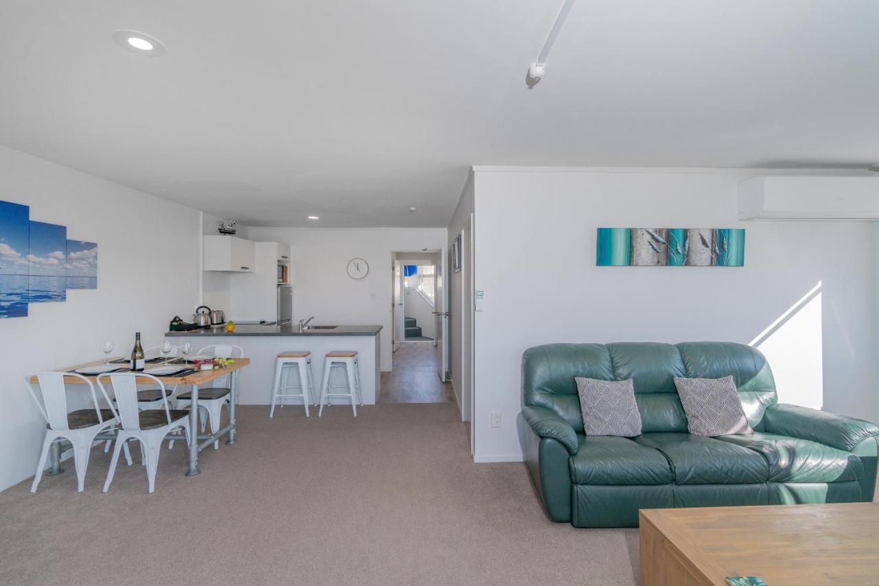 Waterfront Apartments Whitianga Exterior foto