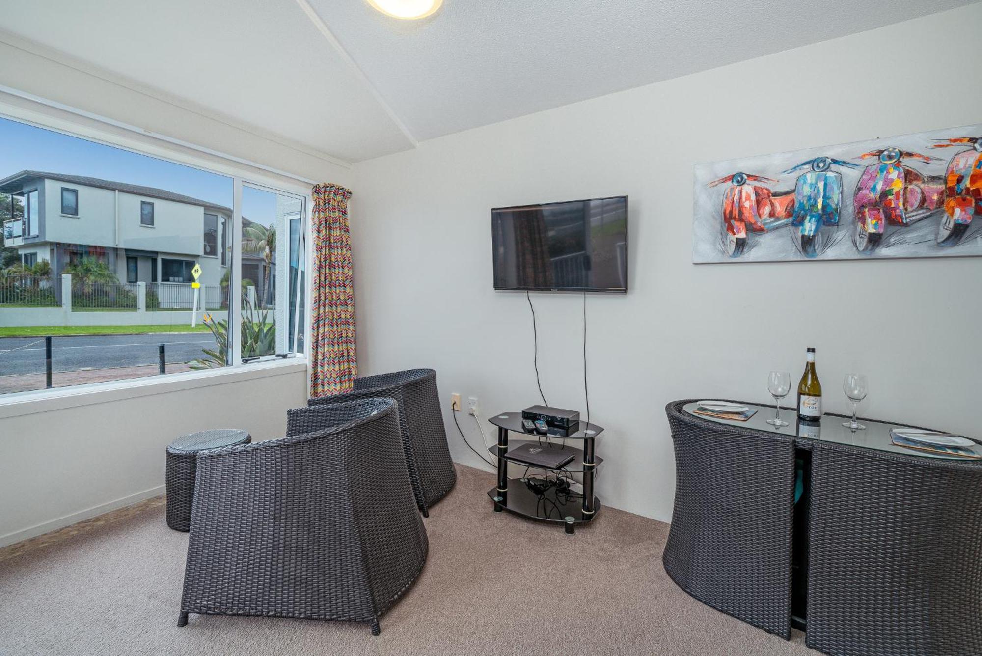 Waterfront Apartments Whitianga Exterior foto