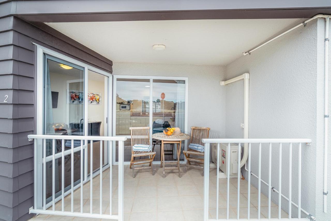 Waterfront Apartments Whitianga Exterior foto