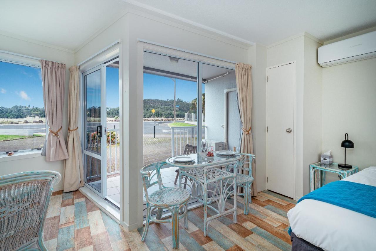 Waterfront Apartments Whitianga Exterior foto