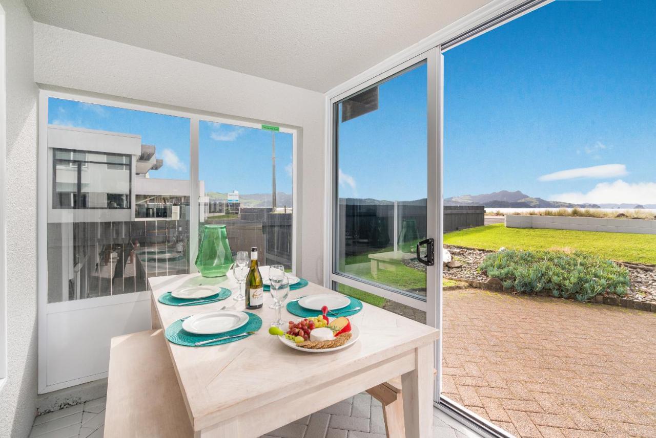 Waterfront Apartments Whitianga Exterior foto