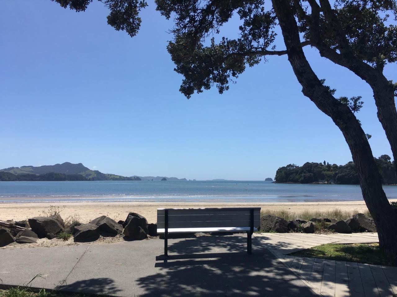 Waterfront Apartments Whitianga Exterior foto